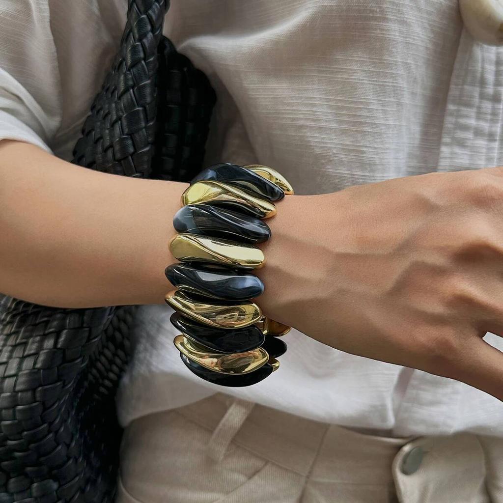 Salircon 10 Colors Vintage Thick Resin Acrylic Irregular Bangles for Women Geometric Wide Chunky Elastic Bracelets Hand Jewelry