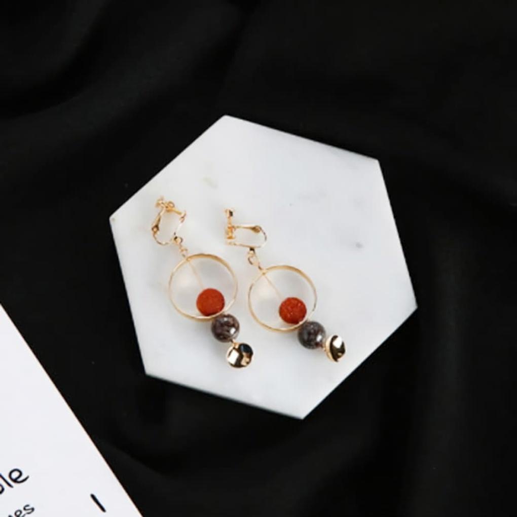 

Earrings, chain, daily round pendant, bracelet type gold earrings