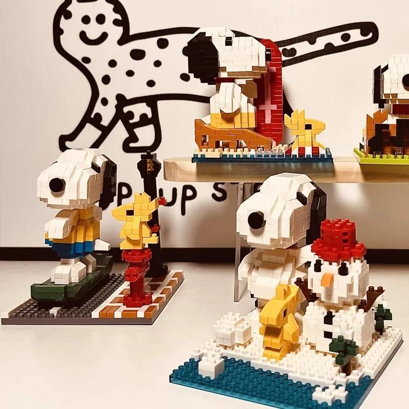 Anime Snoopy Micro Building Blocks Assembly Street View Model Character Scene Dog Mini Bricks Figure Toys For Christmas Gifts