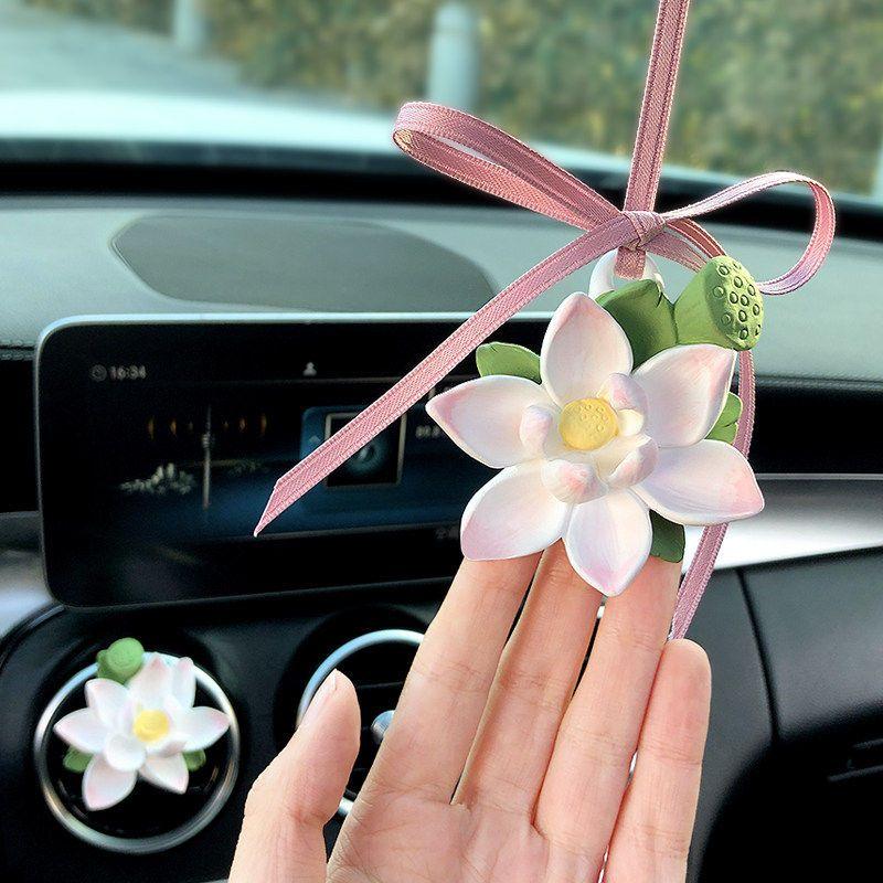 Good Luck Lotus Car Hanging Ornament Car Fragrance Diffuser Lotus Vent Decoration Aromatherapy Gift for Women Good Luck Lotus-Lotus Pendant