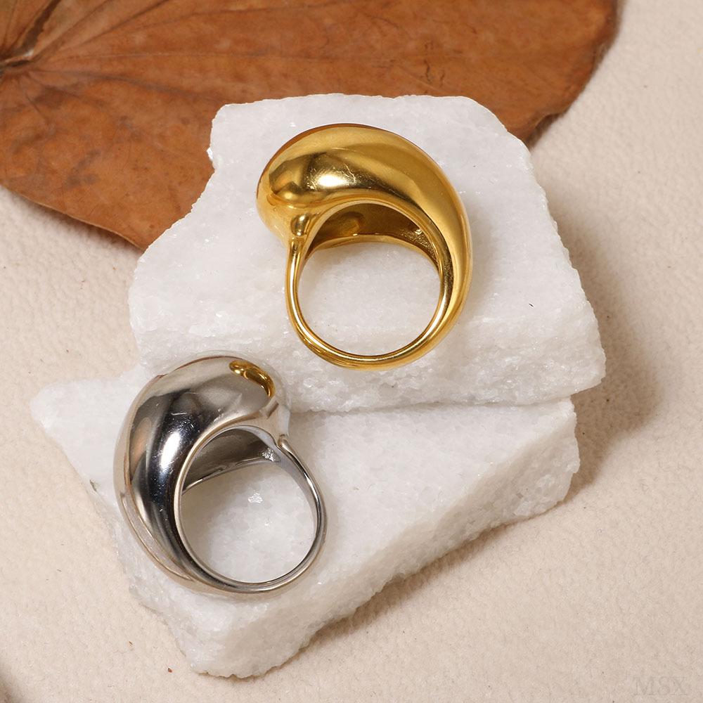

Trendy Minimalist Stainless Steel Ring with 18K Gold-Plated Liquid Drop Design Size 6