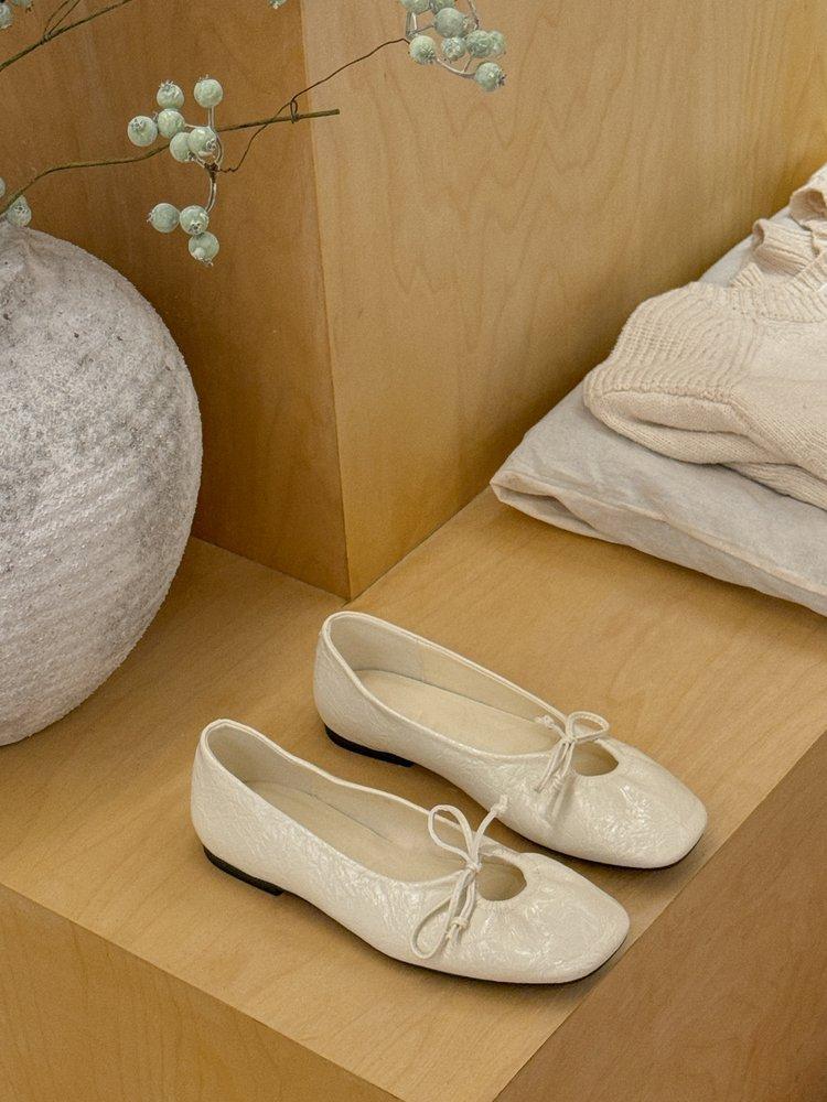 Flat-bottomed French Gentle Evening Shoes Women's Shoes 2025 New Summer Soft-soled Versatile Grandma Shoes with Skirts Single Shoes