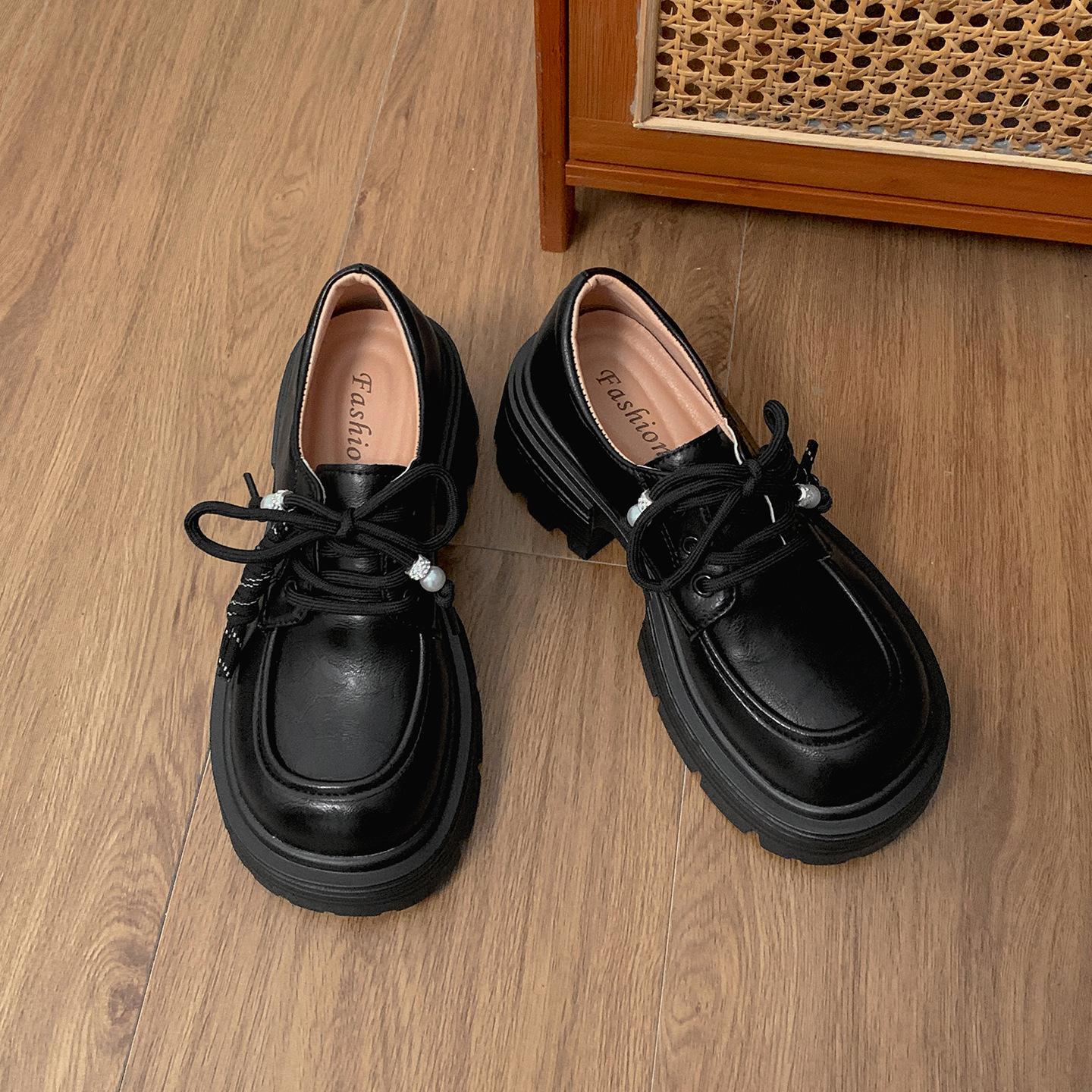 

Black British style retro platform small leather shoes women s 2025 new summer with skirt thick heel heel heightening loafer shoes 34 чёрный