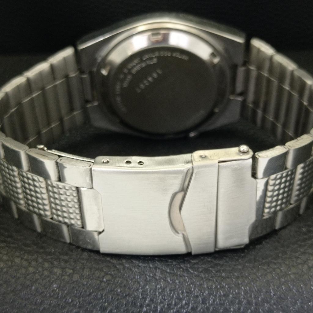 GENUINE VINTAGE SEIKO 5 AUTOMATIC JAPAN 7009A MENS RED DIAL WATCH a701400-5 R206a-a701400