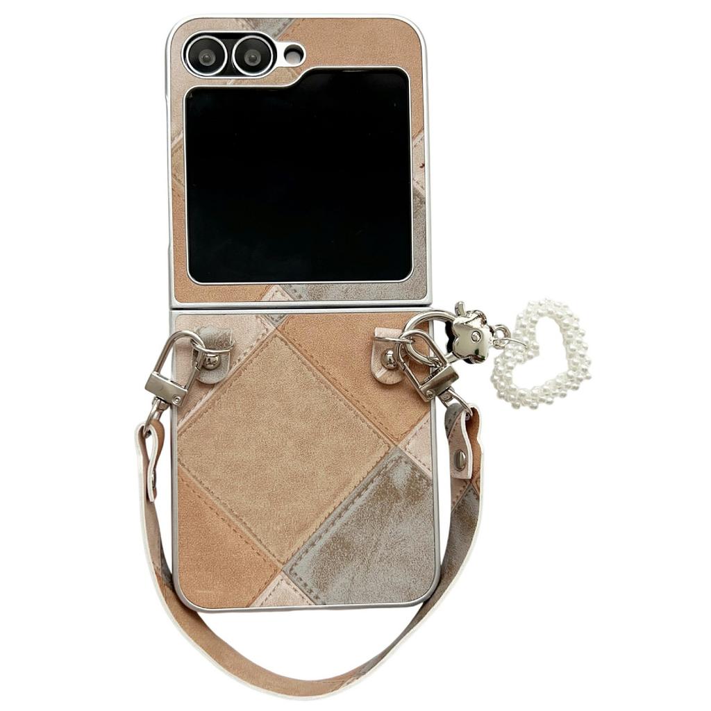 For Samsung Galaxy Z Flip5 5G Case Retro Rhombus PU+PC Phone Cover with Love Pendant and Strap