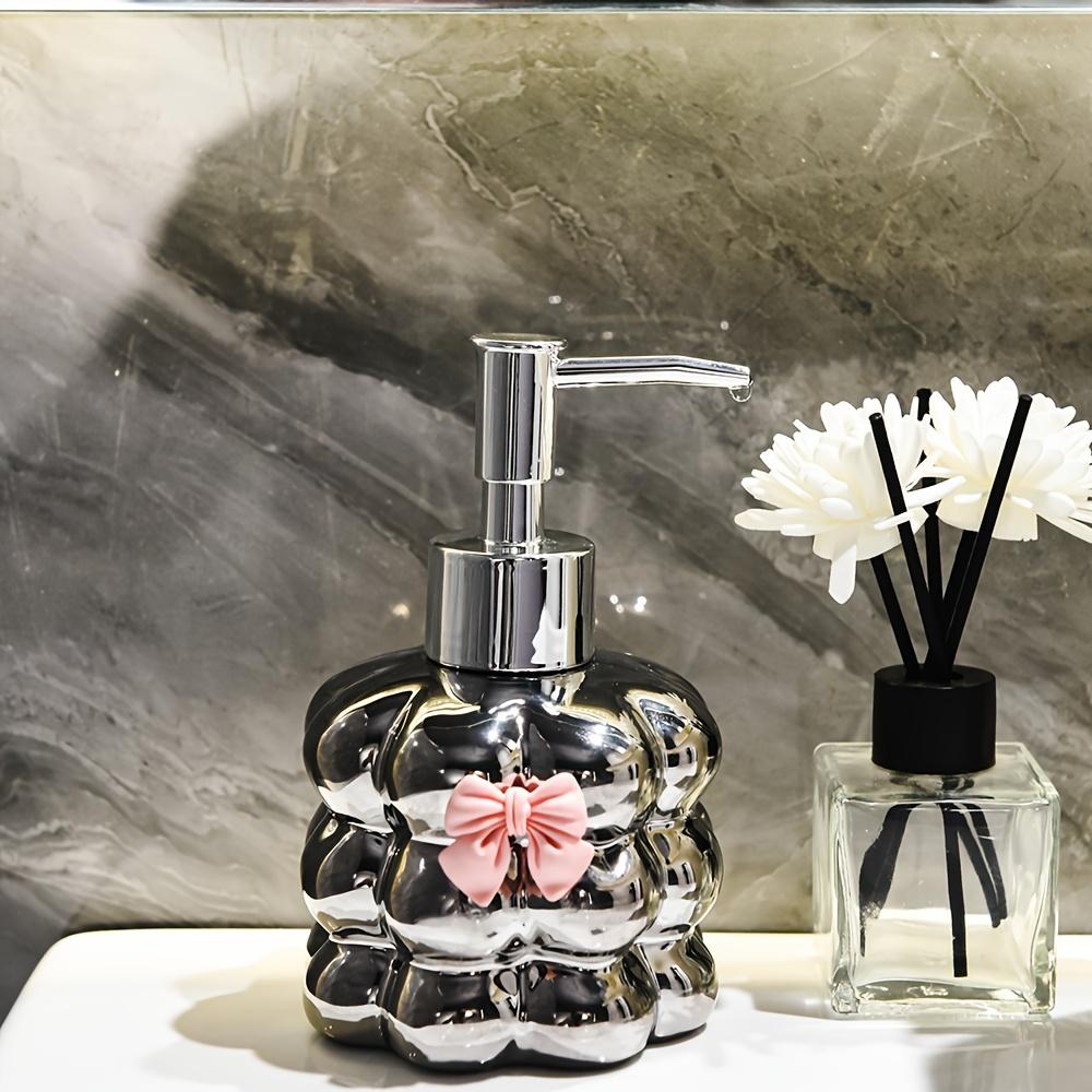 

1 шт. Керамический дозатор для мыла с цветочным дизайном - Элегантная настольная бутылка для лосьона и шампуня, многоразовая для использования в ванной, 8,45 унции, белый с розовым бантом 1pc