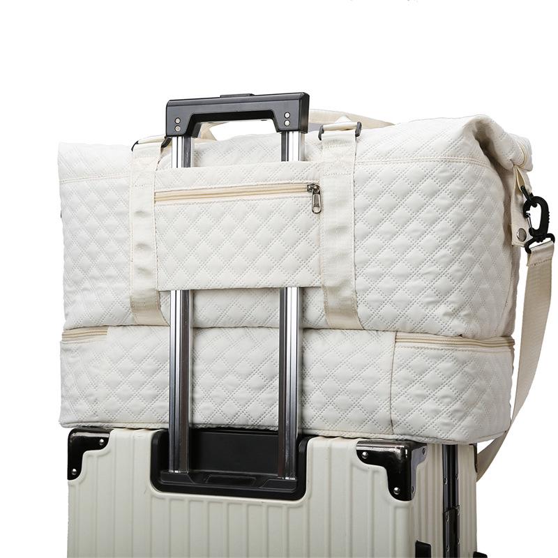 Women's Large Capacity Travel & Fitness Bag with Diamond Pattern - Wet/Dry Separation & Handheld Design