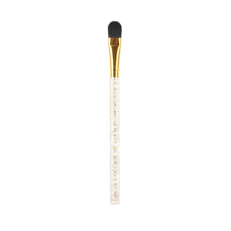 

Beginner-Friendly New Eyeshadow Brush золотой