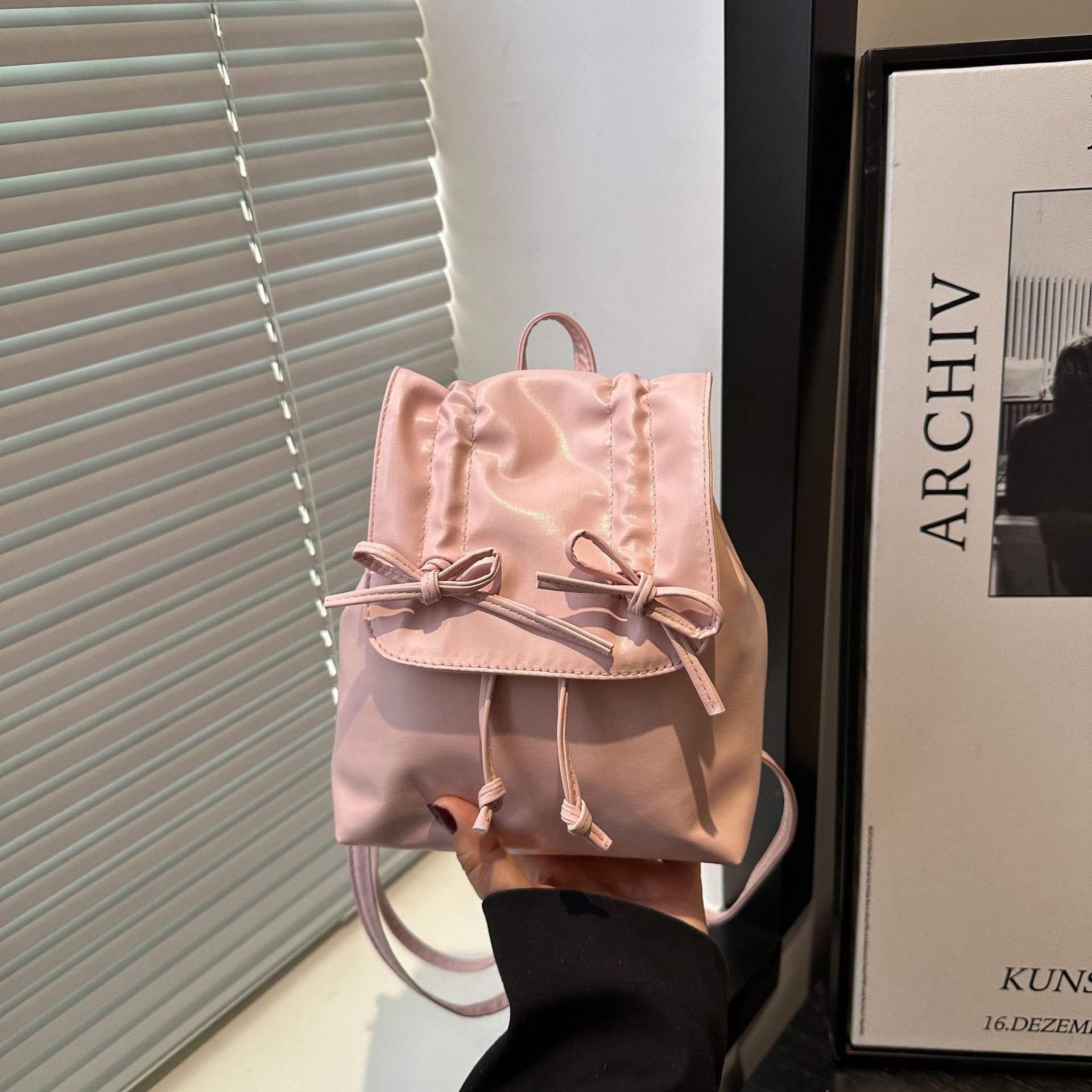 

Корейская версия ins рюкзак с бантом женская мода высококлассное чувство сумка большой вместимости, тренд иностранного стиля повседневная сумка для поездок на работу розовый