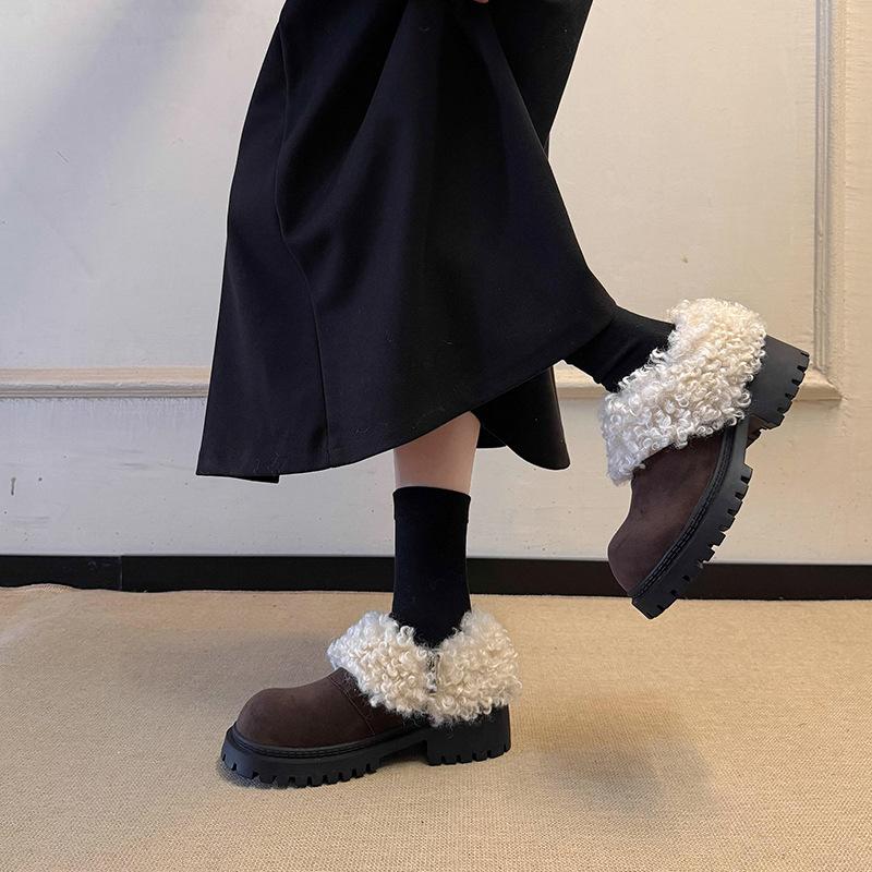 Niche retro platform snow boots women's new winter plush warm fluffy cotton shoes