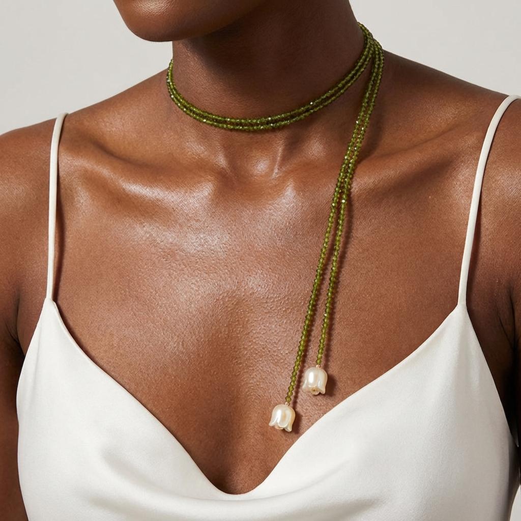 Romantic Fairycore Green Crystal Beaded Lariat Necklace for Women White Lily Pendants Versatile Choker Accessories Jewelry Gift
