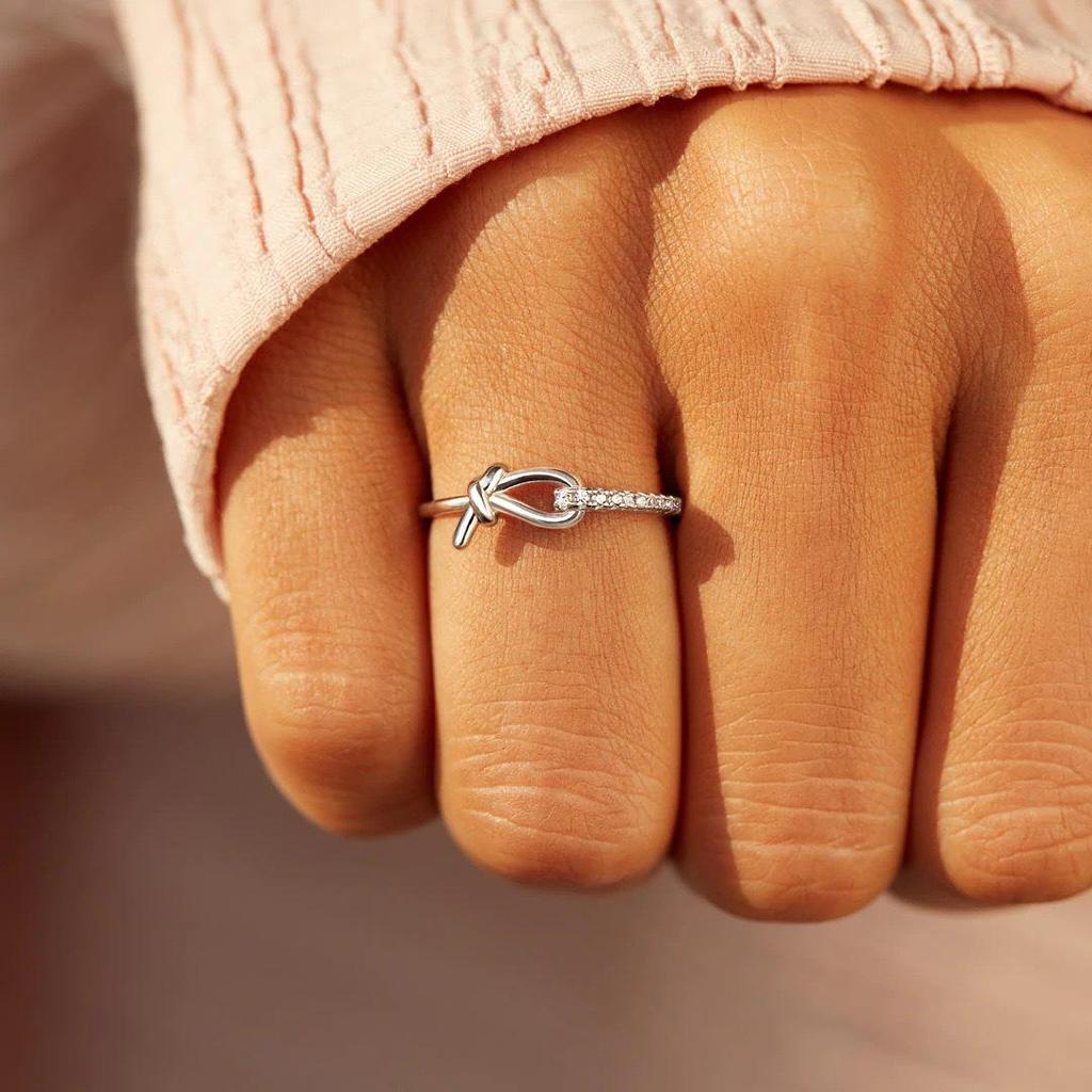 S925 Sterling Silver Rope Knot Ring: Elegant European & American Style for Women
