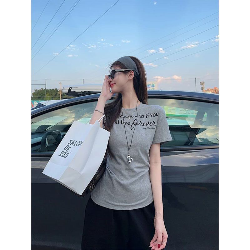 Letter print short-sleeved t-shirt women's summer wear gray slim-fit chic Korean design sense unique and beautiful top