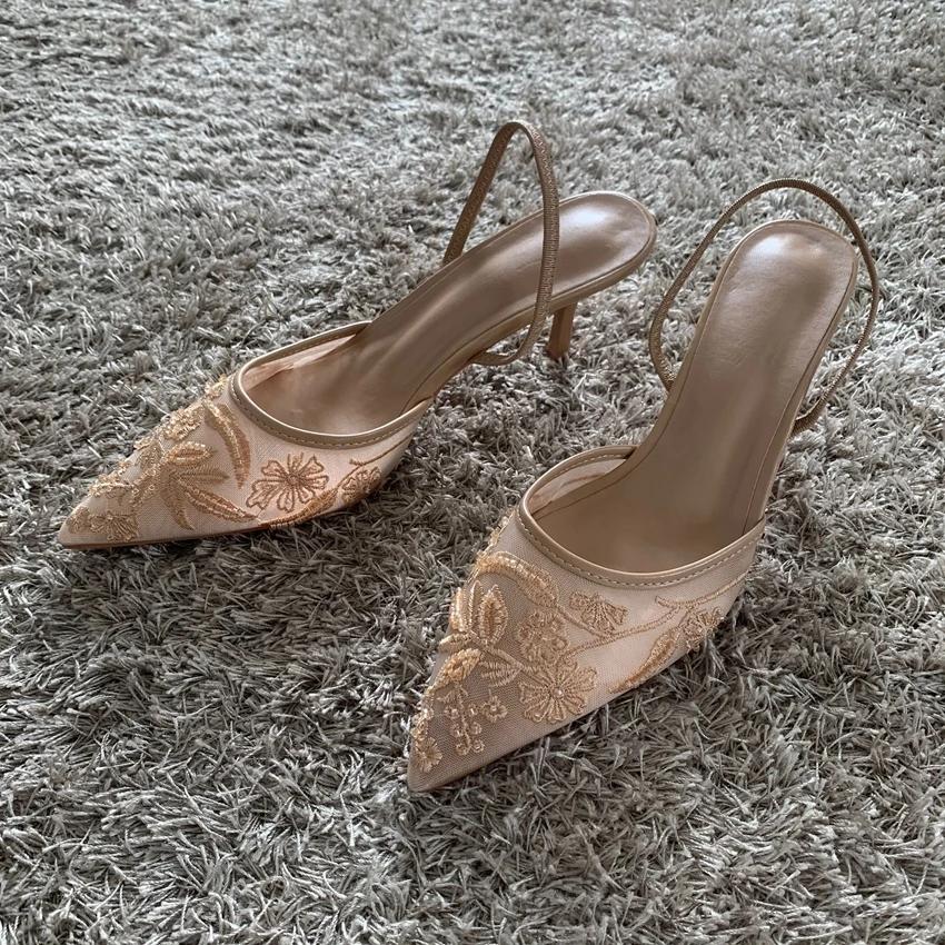 Fashion Mesh Embroidered Fashion Sandals Women String Bead High Heels Mules Shoes Pointed Toe Slingback Slippers Women Zapatos De Mujer