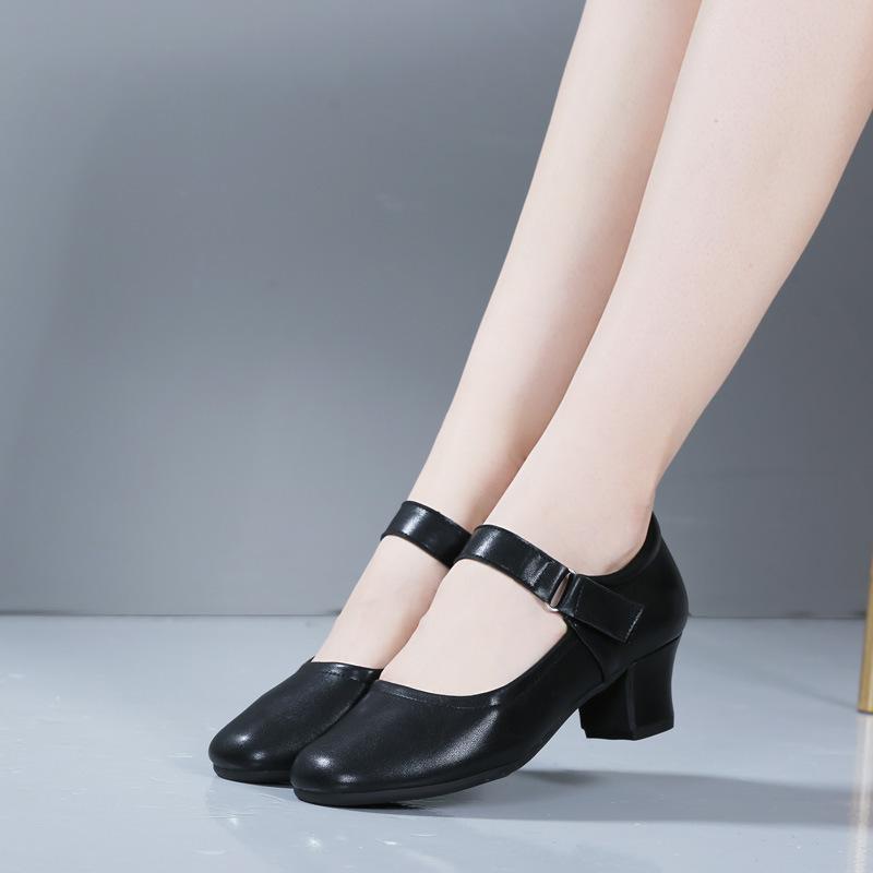 Modern Dance Shoes Dance Shoes That Are Not Tiring Lightweight And Light Square Dance Shoes Women's Leather Shoes