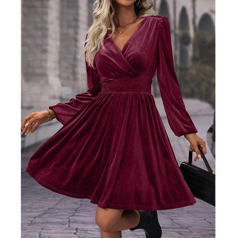Women Dresses 2025 Autumn Winter Velvet Dress Long Sleeve V-Neck Black Women Dress J881