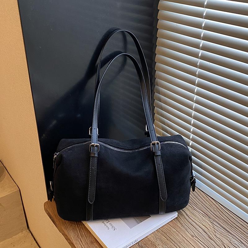Autumn and winter retro large-capacity suede bag women's 2025 new casual commuter shoulder bag portable tote bag