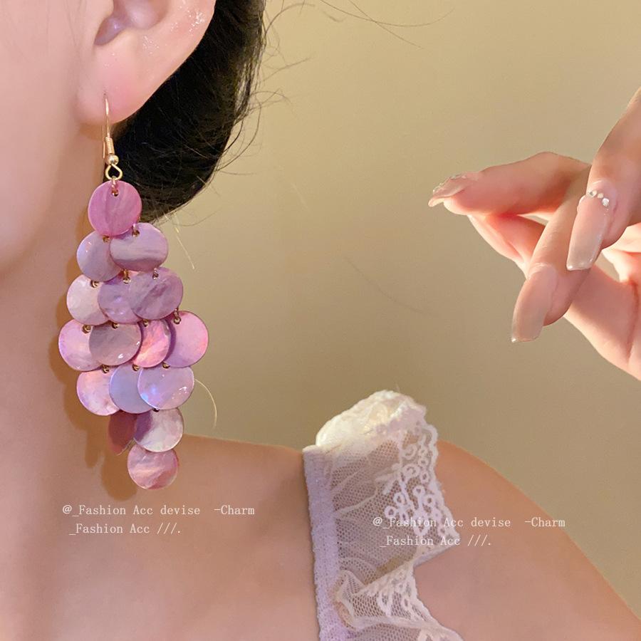 Shell Round Fringed Ear Hook Sweet, Fresh and Exaggerated Earrings Seaside Vacation Temperament Earrings Design Sense Niche