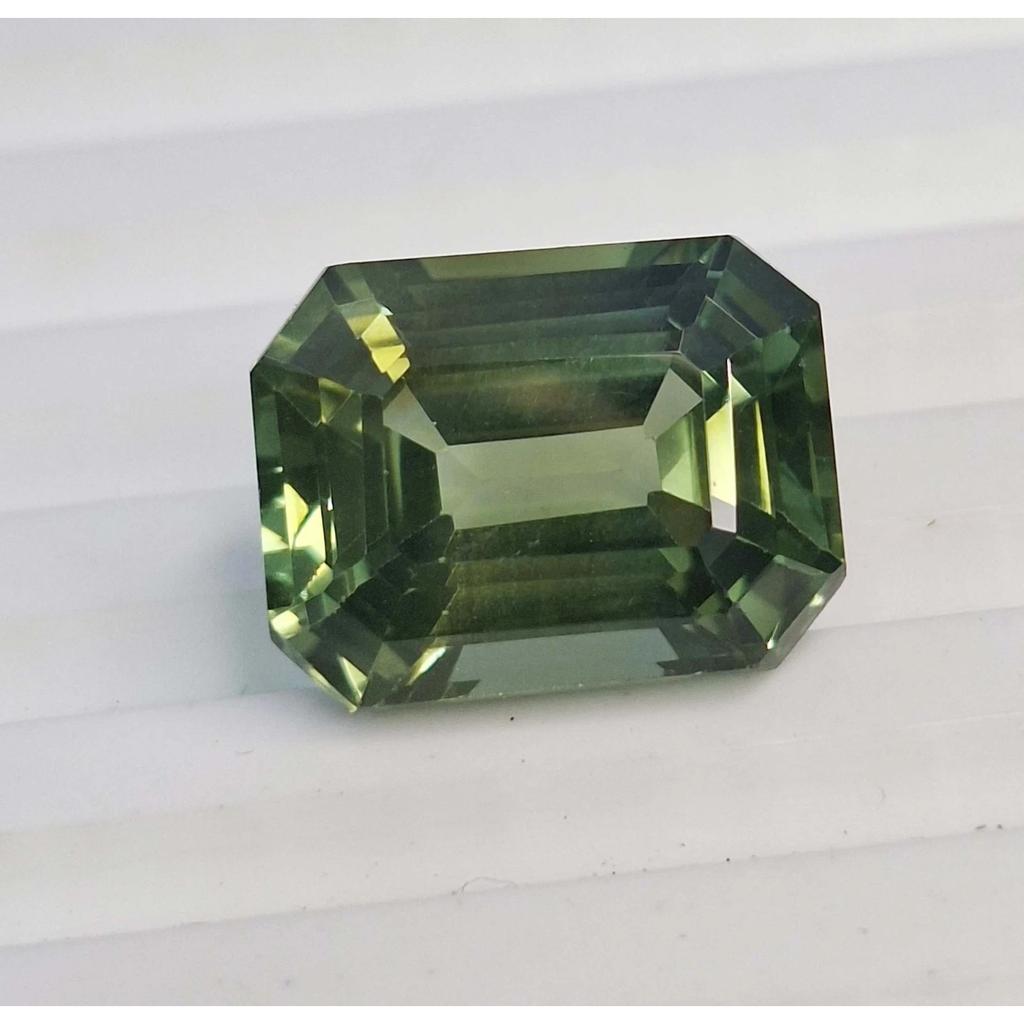 Green Sapphire Shape Natural 10-12 Ct Emerald Cut Fabulous Certified Gemstone
