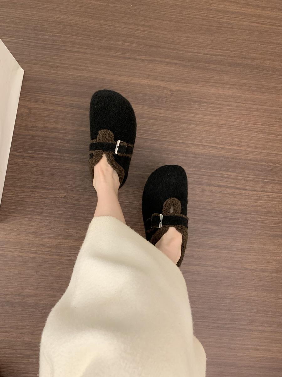 

Retro ugly cute Birkenstocks women s velvet outer wear Velcro inner height increase Mary Jane outer wear fluffy shoes 40 чорний