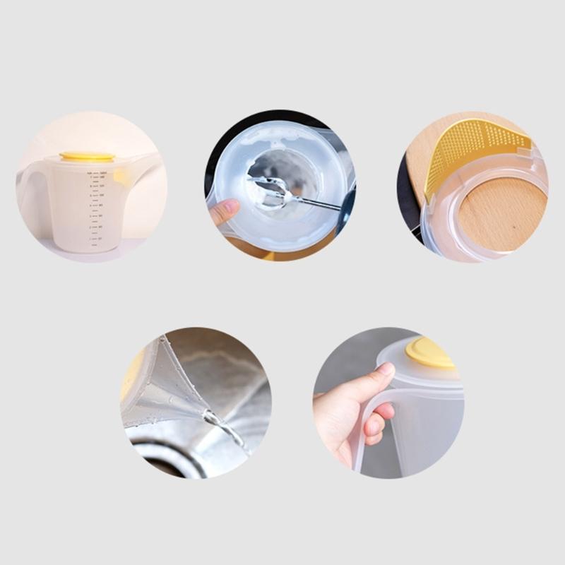 Plastic Measuring Pitcher Pour Cup with Splashs Cover Measuring Mixing Cup for Kitchen Baking Landscaping Watering