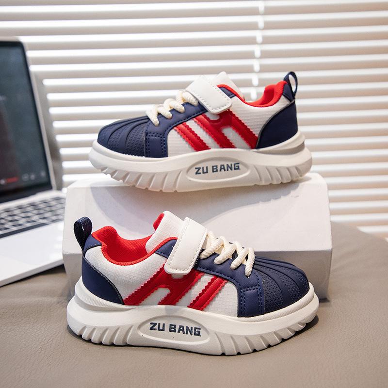 

Детская спортивная обувь 2025 осень новая дышащая кожа мужская и женская модная универсальная для детей среднего и старшего возраста повседневная обувь новый китайский стиль 26