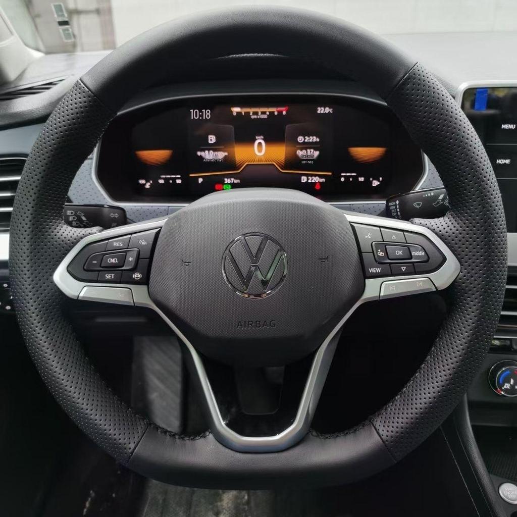 L6F ręcznie szyta skórzana osłona kierownicy, antypoślizgowa, odporna na zużycie, pochłaniająca pot; kompatybilny z Volkswagen, Toyota i Honda.