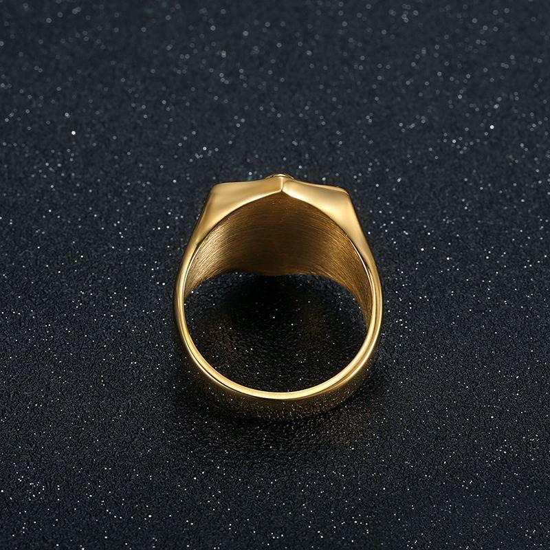 Siste trenddesign Rhinestone Korsfarer Ridderring Gullfarge Herre Personlighet Moden Sjarm Ballfest Smykker