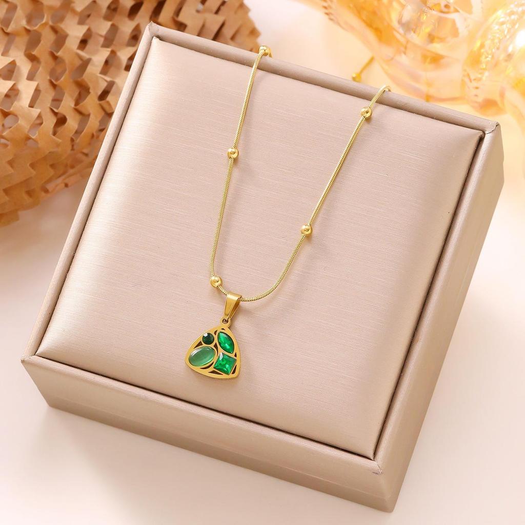 Triangle Gem Titanium Steel Necklace - Light Luxury 18K Gold, Non-fading High-end Jewelry