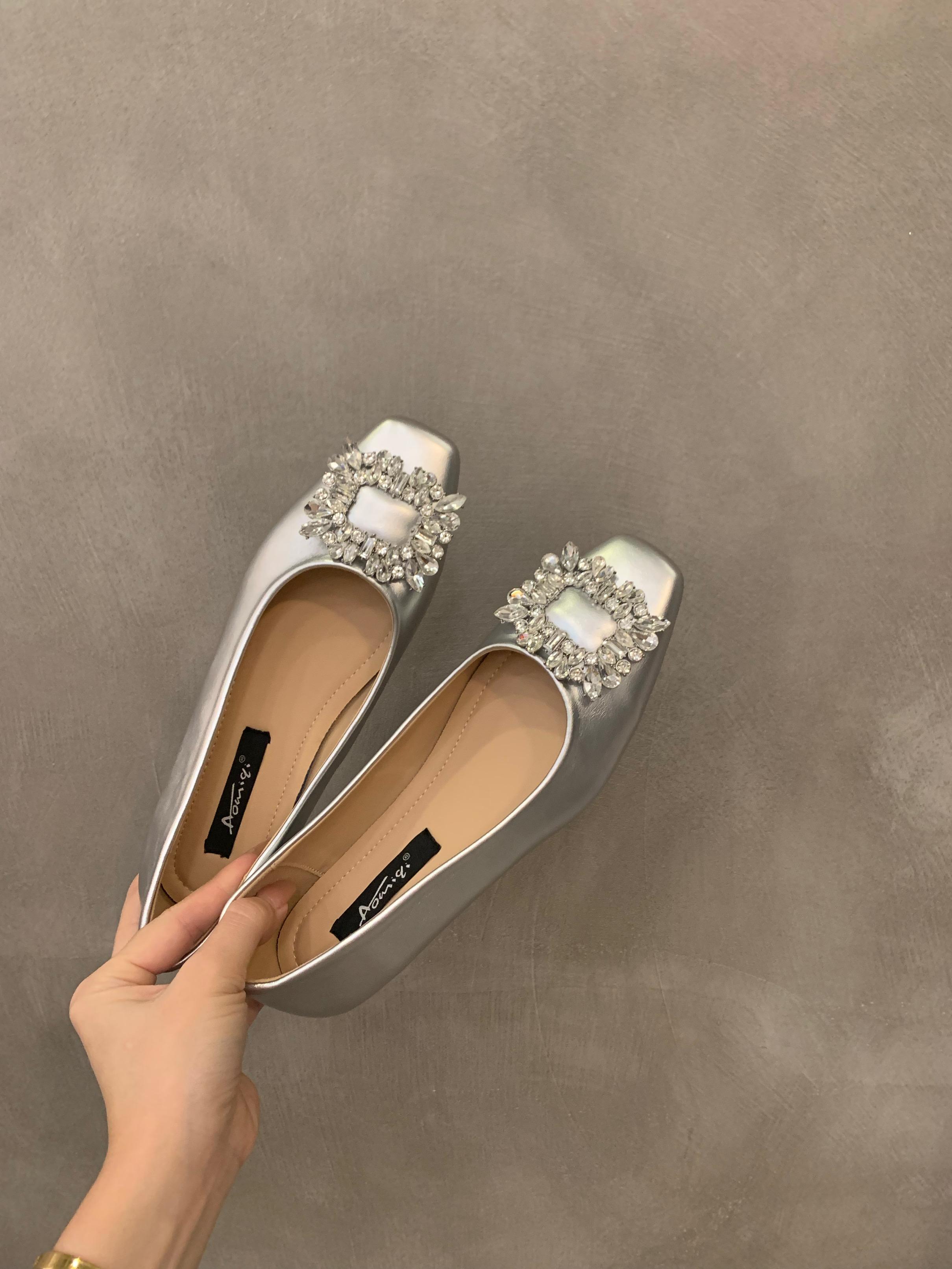 

Fashion Flat Shoes Women s Silver Square Toe Rhinestone Women s Shoes 2025 New Spring/summer Black Work/outdoor Plus Size 42 43 44 44 серебряный