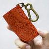 Estojo de Chaves e Moedas Carabiner Paolo Crafted por Vincent, Feito no Japão com Couro Tochigi, Design Paisley (Tamanho Único, Laranja)