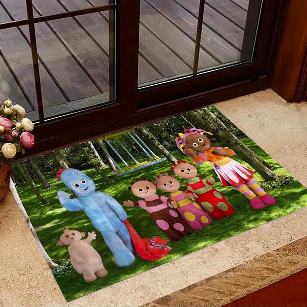 Colorful Friends In The Forest Themed Anti-Slip Rugs - Polyester Home Decor, Suitable for Bedrooms, Living Rooms, Doorways, Studios, and Decorations
