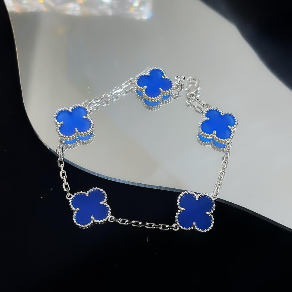 Bracelet Trèfle à Quatre Feuilles Version Haute Cinq Fleurs Calcédoine Violette Naturelle Gravé Laser CNC 18K Ne Se Décolore Pas Bracelet pour Dames