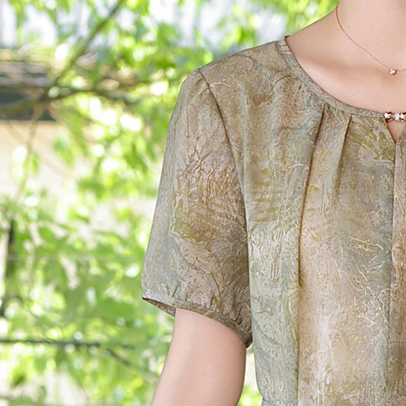 Summer 2026 Elegant Chiffon Dress for Middle-Aged & Elderly Women - New Chinese Style