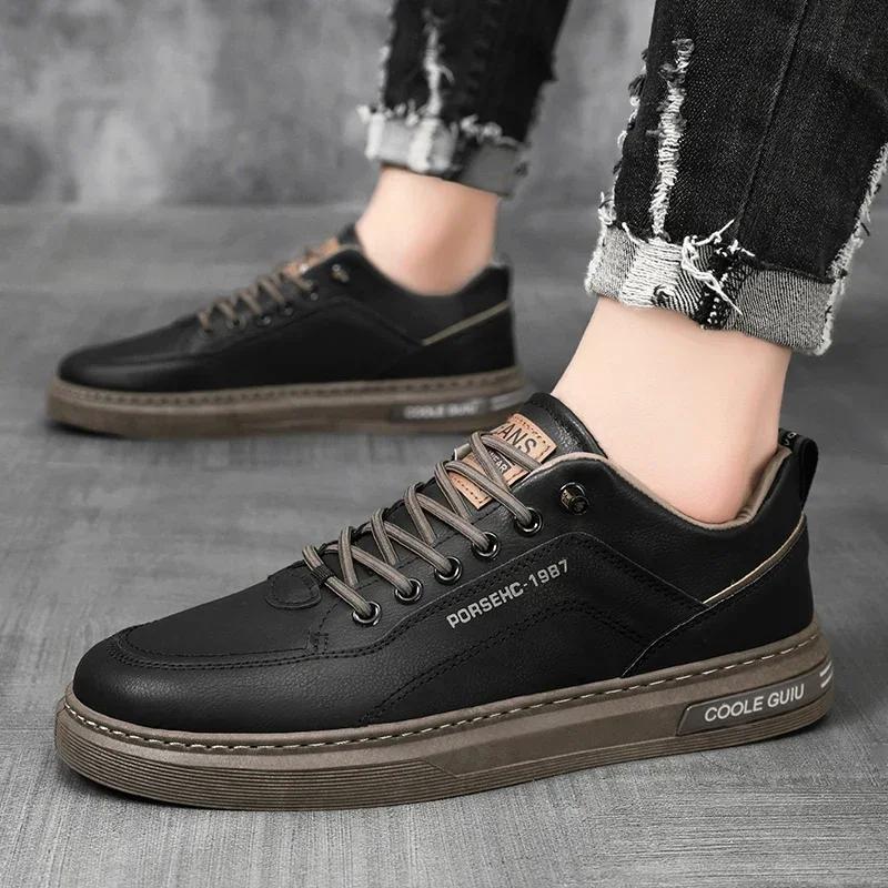 Leather Men Skateboarding Shoes Platform Casual Shoes Soft Walking Sneakers Outdoor Breathable Lightweight Running Tennis Shoes