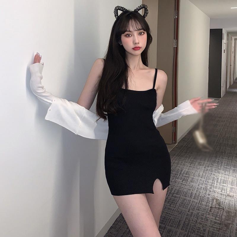 Women's Solid Split Slim Sleeveless Knitted Sling Dresses