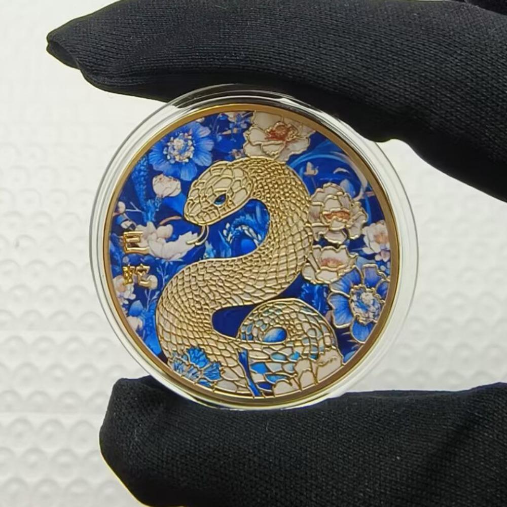 Colorful Zodiac Commemorative Medals, 12 pieces, Cartoon Zodiac Coins, Small Gifts, Random Gifts, Christmas gift, Stocking stuffers