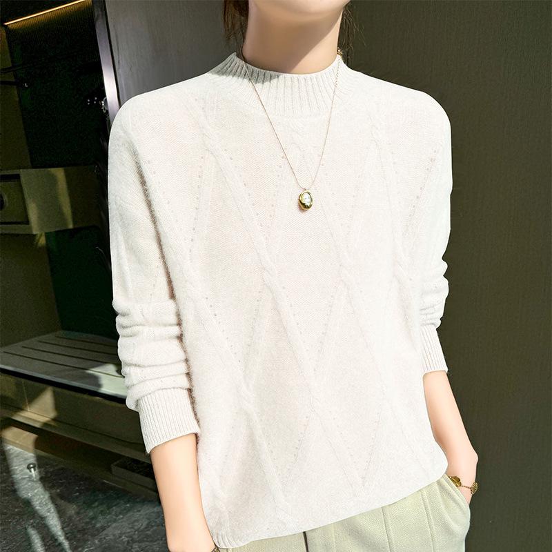 Women's Heavyweight Wool Diamond-Knit Sweater, Half-High Neck, Loose Fit.