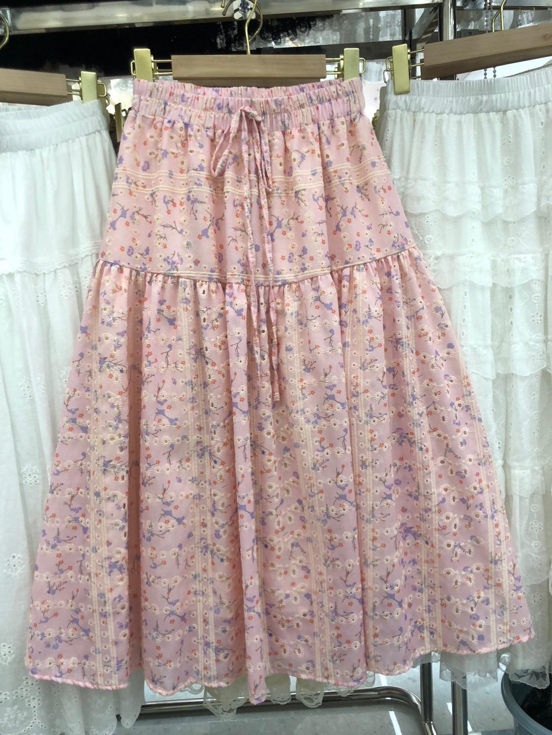 

2025 женская одежда мода текстура супер хорошая тяжелая промышленность вышивка элегантная и тонкая кружевная эластичная талия юбка женская average size