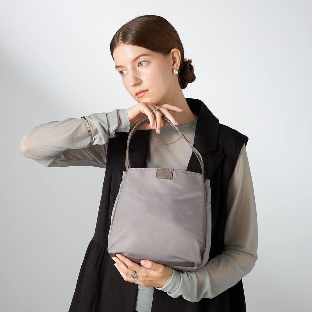 Isaac Square Tote, Small, 2005502, Black (10)