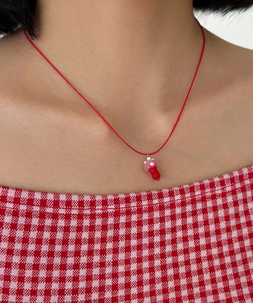 Fantastic Planet Mini Mushroom String Necklace (3Colors)
