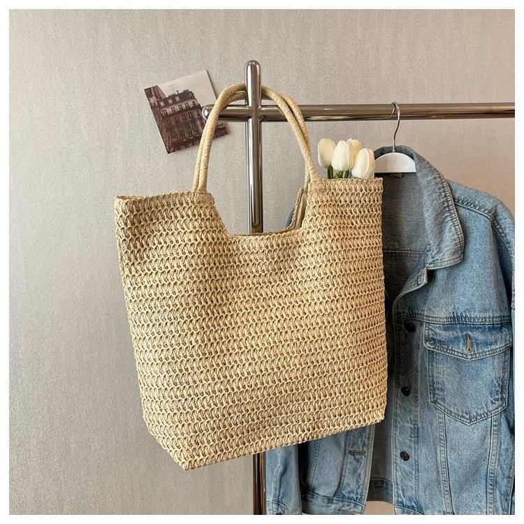 New summer vacation wind woven bag women's large-capacity casual straw woven shoulder bag temperament simple portable beach bag