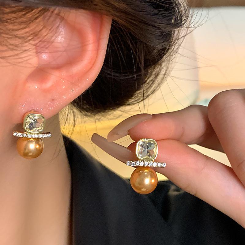 

Square Zircon S925 Silver & Pearl Luxury Earrings for Women A1648 шампанского