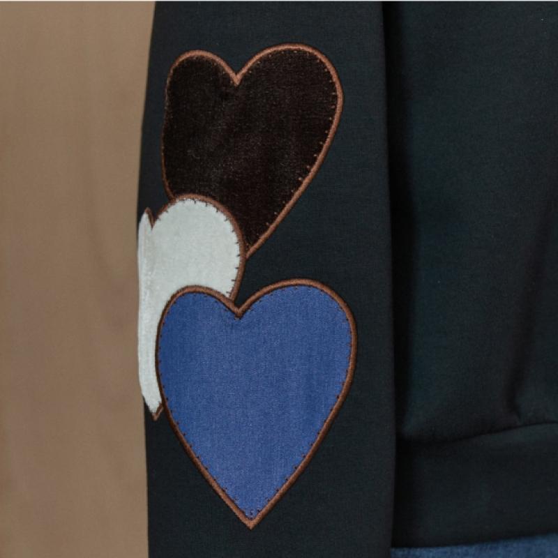 MAXZA Heart Wappen Round Neck Sweatshirt Zc10qt008on