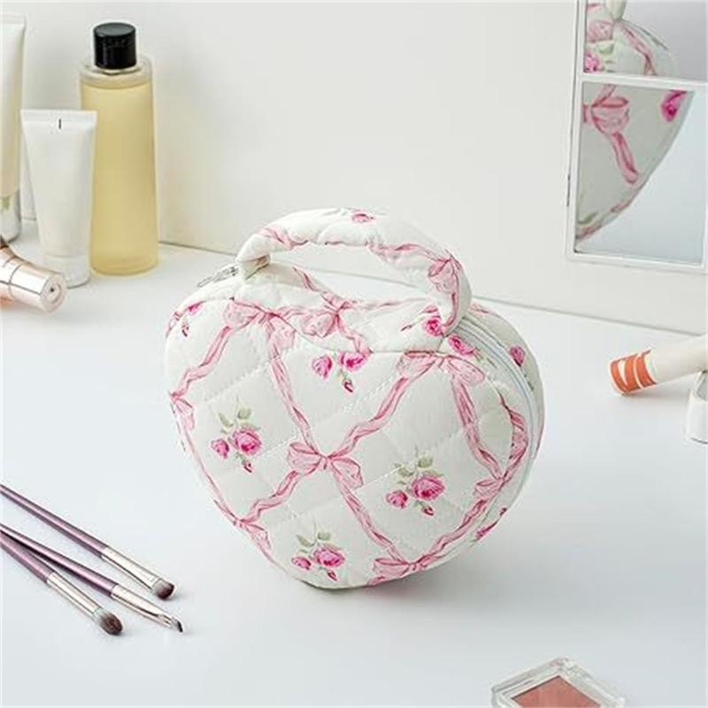 Large Capacity Waterproof Makeup Bag For Travel Cosmetic Organizers With Floral Heart Design Travel Toiletry Bag