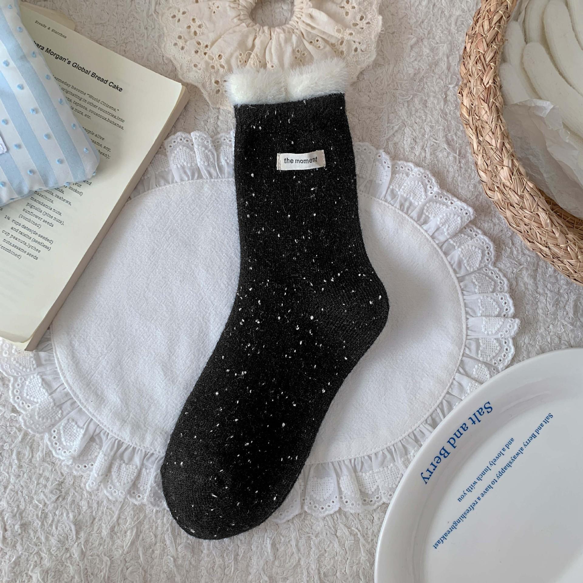 

Warm Fabric Label Thickened Stacked Socks Idea Mid-Tube Socks Wool Socks Yarn Solid Color Wool One size fits all чорний