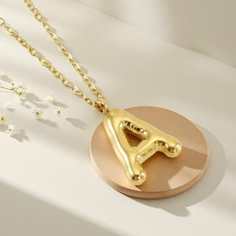 European and American titanium steel non-fading gold English letter necklace stainless steel bubble hip-hop letter pendant collarbone chain