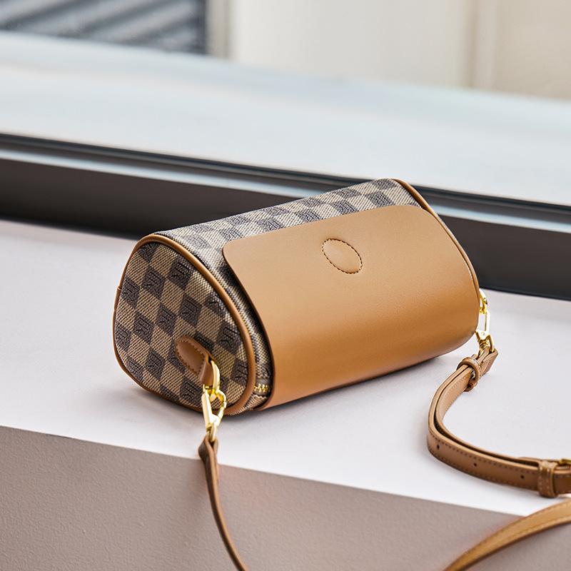 Mrs. Qiao Bag Women's Crossbody Bag 2025 New Autumn Winter Women's Small Bag High-end Cylinder Bag Vintage Women's Bag