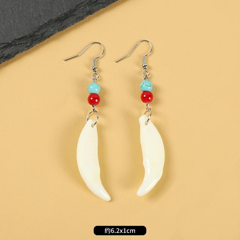 Tibetan wolf tooth earrings Tibetan silver inlaid real Tibetan mastiff dog tooth personality temperament niche earrings Tibetan earrings