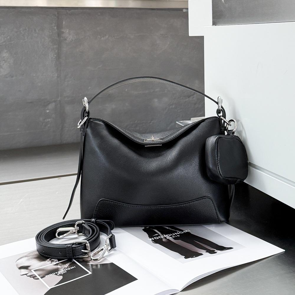 Natürlicher Herbst Erste Schicht Rindsleder Achseltasche Hohes Gefühl Vielseitige Handtasche Trendige Leder Damen Tasche Kostenlose Tasche